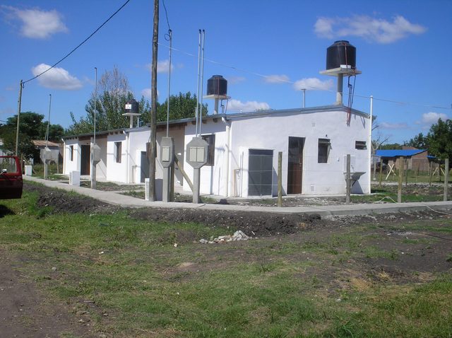 Barrio 20 Viviendas (Gral. Campos 2006)
