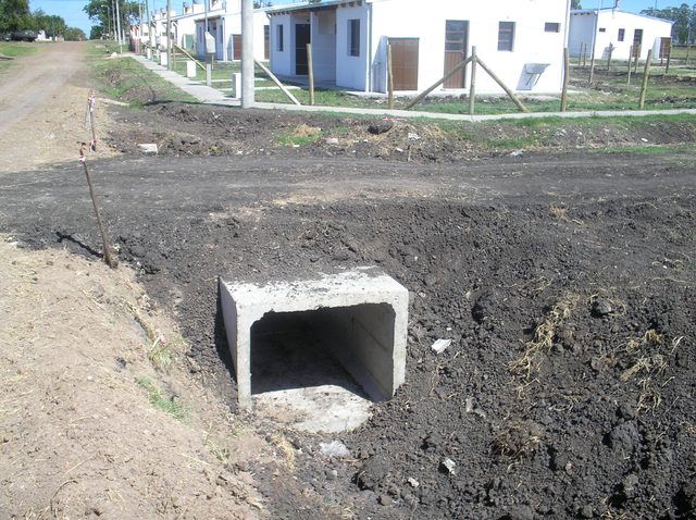 Barrio 20 Viviendas (Gral. Campos 2006)
