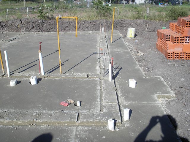 Barrio 20 Viviendas (Gral. Campos 2006)